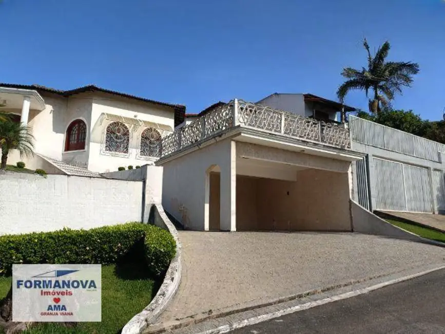 Foto 3 de Casa de Condomínio com 3 quartos à venda, 750m2 em Parque Dom Henrique, Cotia - SP