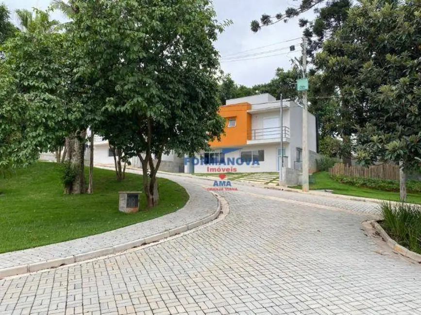 Casa de Condomínio com 3 quartos à venda, 140m2 em Cotia - SP - imagem 3 Foto 3 de Casa de Condomínio com 3 quartos à venda, 140m2 em Cotia - SP