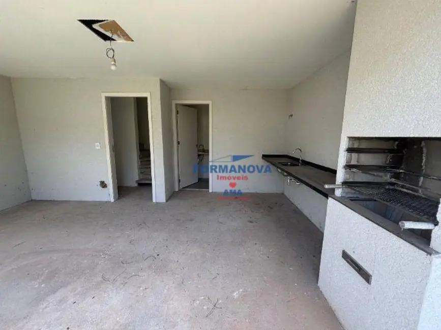 Casa de Condomínio com 3 quartos à venda, 140m2 em Cotia - SP - imagem 6 Foto 6 de Casa de Condomínio com 3 quartos à venda, 140m2 em Cotia - SP