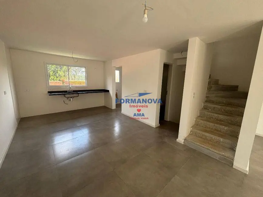 Casa de Condomínio com 3 quartos à venda, 140m2 em Cotia - SP - imagem 8 Foto 8 de Casa de Condomínio com 3 quartos à venda, 140m2 em Cotia - SP