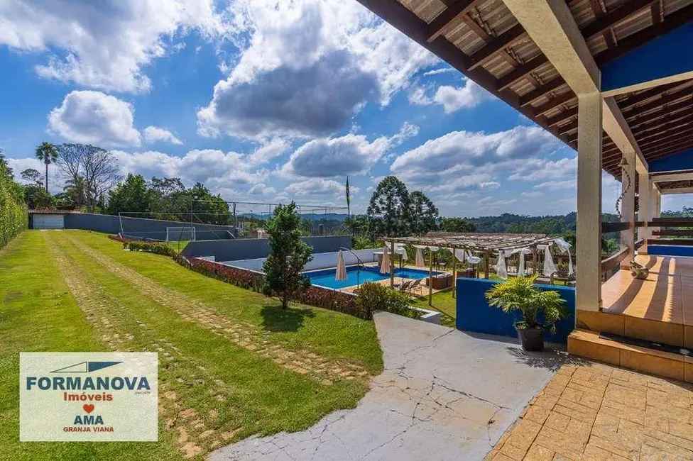 Casa com 5 quartos à venda, 2400m2 em Chácara Remanso (Caucaia do Alto), Cotia - SP - imagem 9 Foto 9 de Casa com 5 quartos à venda, 2400m2 em Chácara Remanso (Caucaia do Alto), Cotia - SP