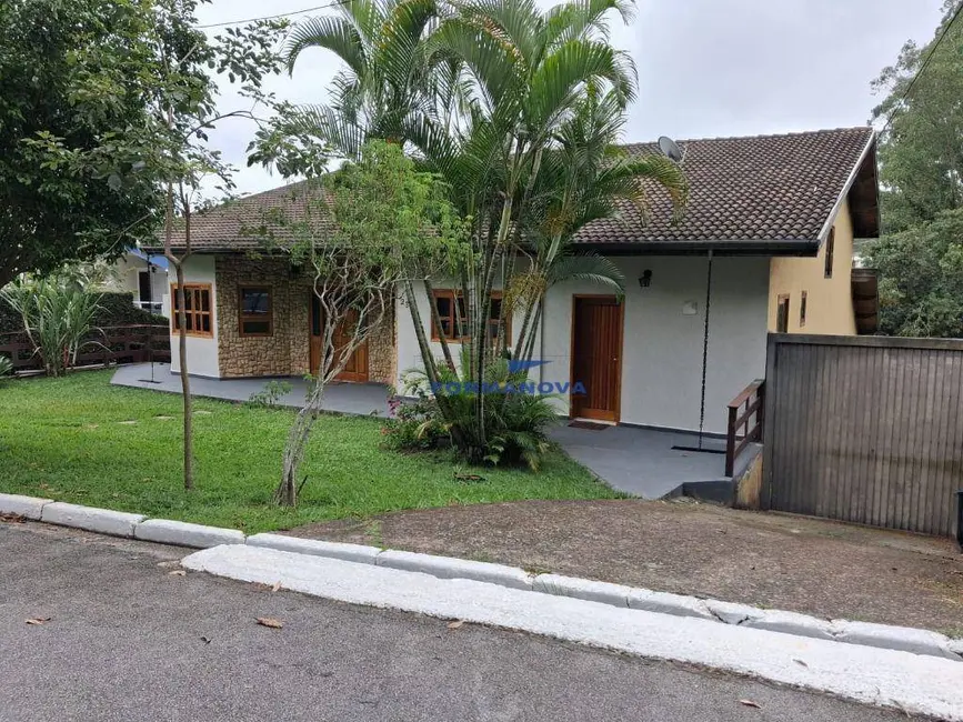 Foto 1 de Casa de Condomínio com 3 quartos à venda e para alugar, 1035m2 em Jardim do Golf I, Jandira - SP