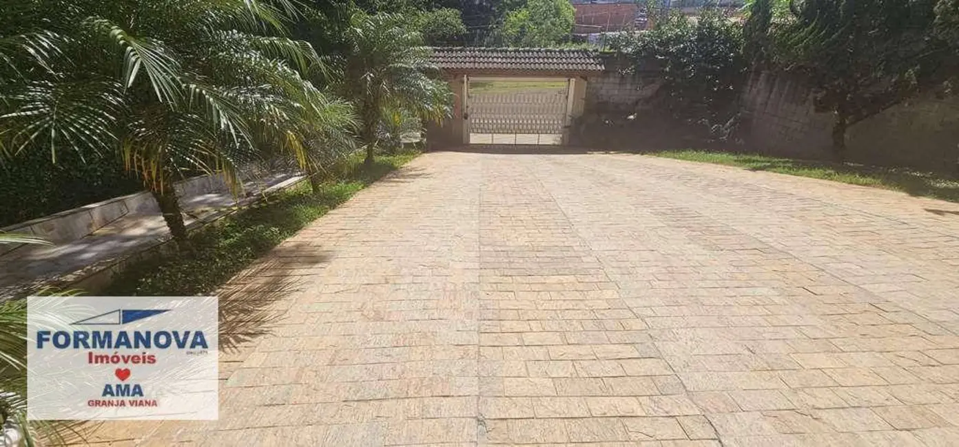 Casa de Condomínio com 3 quartos à venda, 1000m2 em Chácara Vale do Rio Cotia, Carapicuiba - SP - imagem 4 Foto 4 de Casa de Condomínio com 3 quartos à venda, 1000m2 em Chácara Vale do Rio Cotia, Carapicuiba - SP