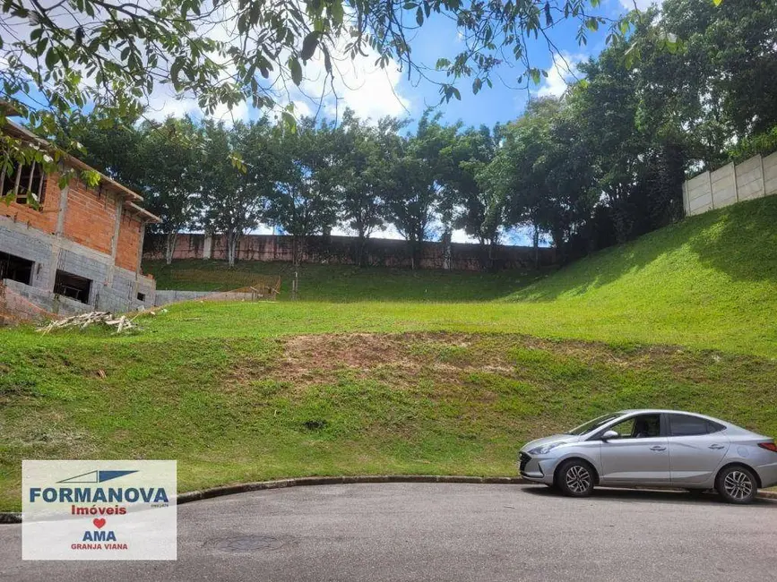 Foto 1 de Terreno / Lote à venda, 500m2 em Cotia - SP