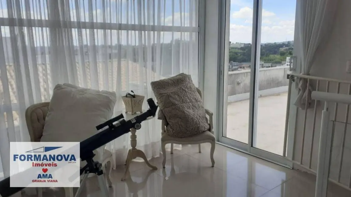 Foto 7 de Casa de Condomínio com 3 quartos à venda, 360m2 em Jardim Caiapiá, Cotia - SP