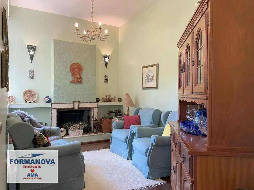 Foto 3 de Casa de Condomínio com 3 quartos à venda, 1100m2 em Parque Dom Henrique, Cotia - SP