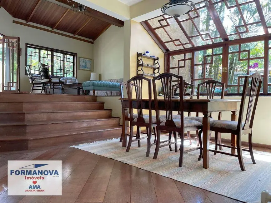 Foto 4 de Casa de Condomínio com 3 quartos à venda, 1100m2 em Parque Dom Henrique, Cotia - SP