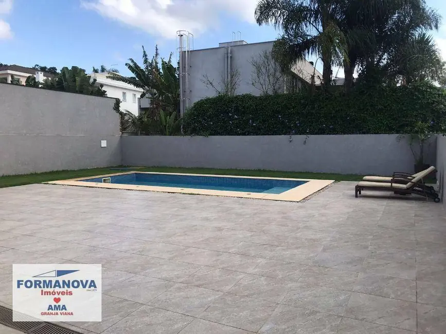 Foto 4 de Casa de Condomínio com 5 quartos à venda e para alugar, 680m2 em Jardim do Golf I, Jandira - SP