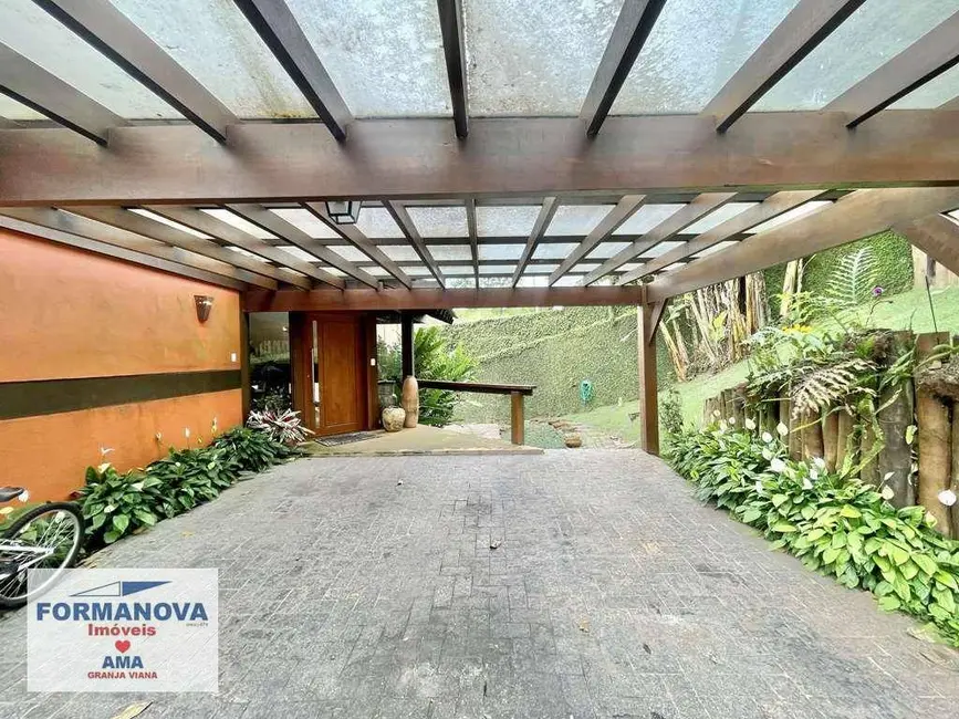 Casa de Condomínio com 3 quartos à venda, 1323m2 em Carapicuiba - SP - imagem 6 Foto 6 de Casa de Condomínio com 3 quartos à venda, 1323m2 em Carapicuiba - SP