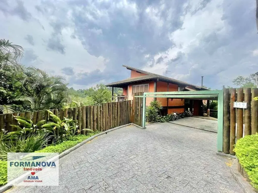 Casa de Condomínio com 3 quartos à venda, 1323m2 em Carapicuiba - SP - imagem 4 Foto 4 de Casa de Condomínio com 3 quartos à venda, 1323m2 em Carapicuiba - SP