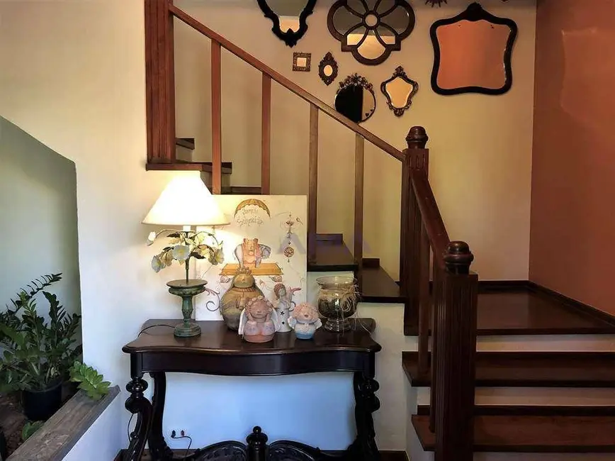 Foto 8 de Casa de Condomínio com 4 quartos à venda, 1000m2 em Carapicuiba - SP