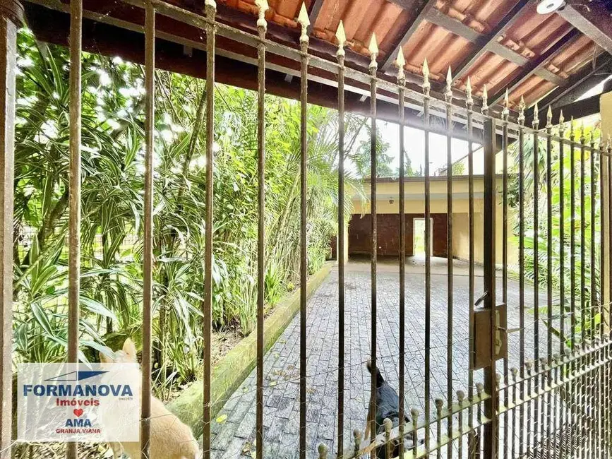 Casa de Condomínio com 4 quartos à venda, 2000m2 em Chácara de La Rocca, Carapicuiba - SP - imagem 7 Foto 7 de Casa de Condomínio com 4 quartos à venda, 2000m2 em Chácara de La Rocca, Carapicuiba - SP