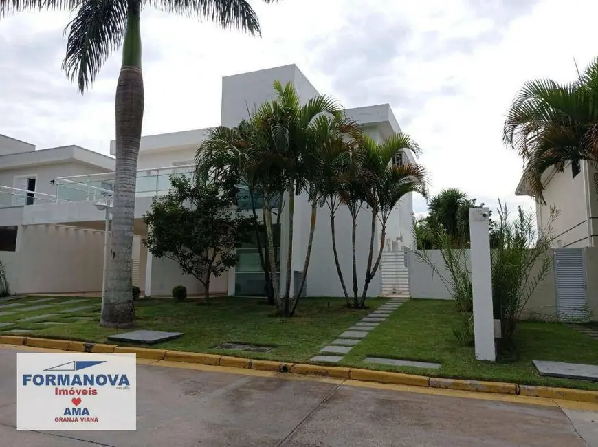 Foto 1 de Casa de Condomínio com 3 quartos à venda, 340m2 em Chácara das Candeias, Carapicuiba - SP