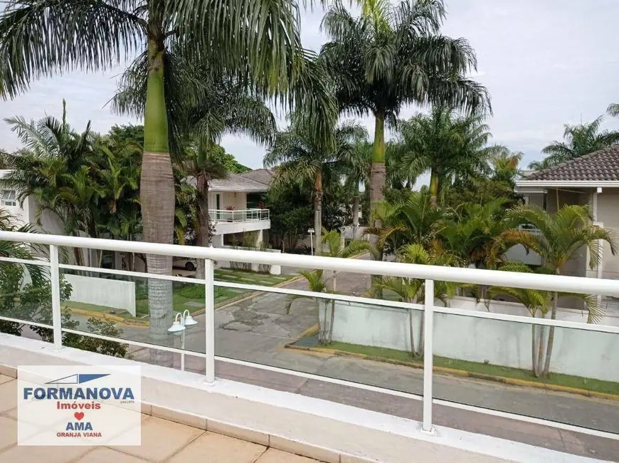 Foto 3 de Casa de Condomínio com 3 quartos à venda, 340m2 em Chácara das Candeias, Carapicuiba - SP