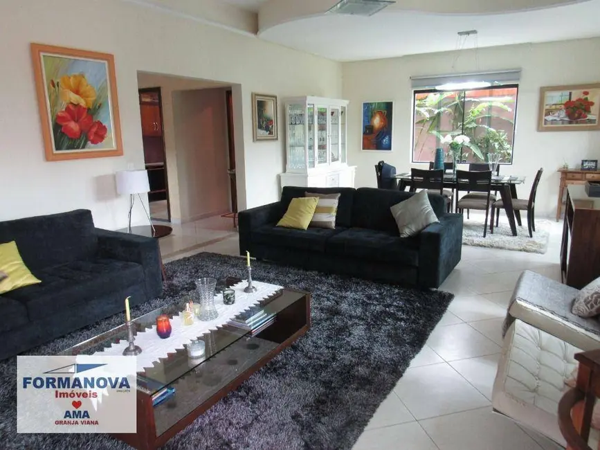 Foto 3 de Casa de Condomínio com 4 quartos à venda, 600m2 em Jardim do Golf I, Jandira - SP