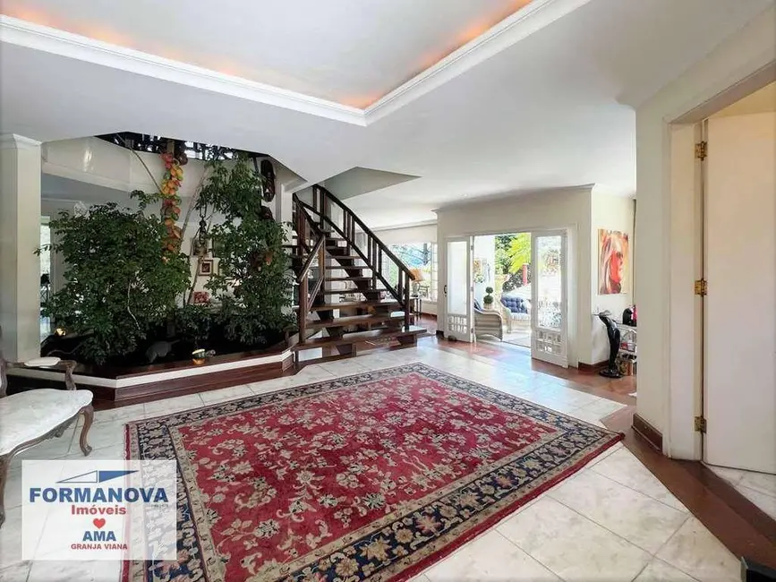 Casa de Condomínio com 4 quartos à venda, 2134m2 em Granja Viana, Cotia - SP - imagem 6 Foto 6 de Casa de Condomínio com 4 quartos à venda, 2134m2 em Granja Viana, Cotia - SP