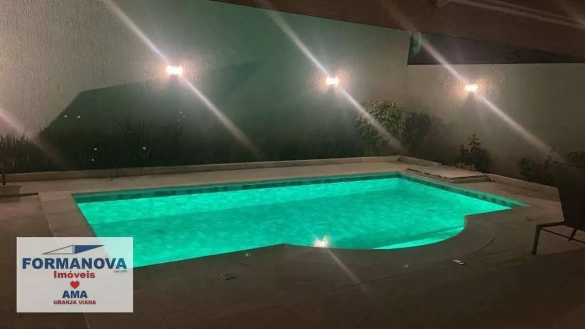 Casa de Condomínio com 3 quartos à venda, 460m2 em Chácara das Candeias, Carapicuiba - SP - imagem 3 Foto 3 de Casa de Condomínio com 3 quartos à venda, 460m2 em Chácara das Candeias, Carapicuiba - SP