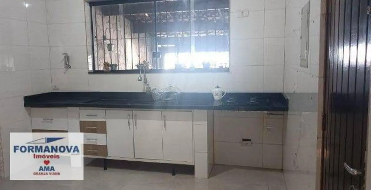 Foto 5 de Casa com 2 quartos à venda, 128m2 em Jardim Sabiá, Cotia - SP