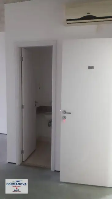 Foto 13 de Sala Comercial para alugar, 41m2 em Bosque do Vianna, Cotia - SP