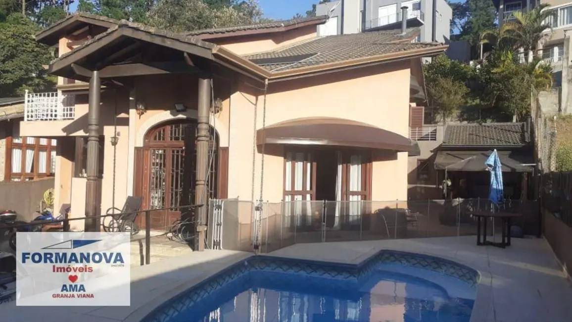 Foto 2 de Casa de Condomínio com 3 quartos à venda, 600m2 em Pitas, Cotia - SP