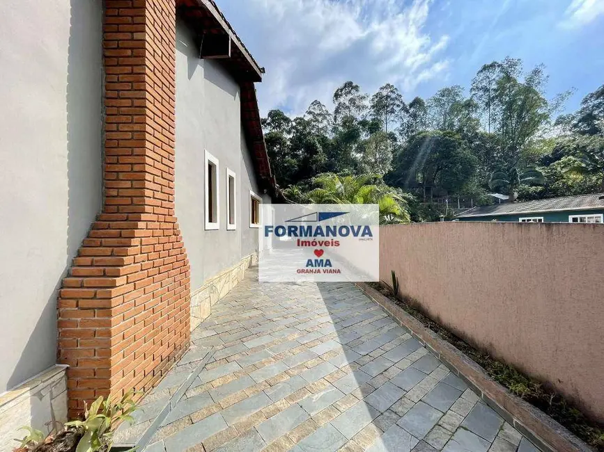Casa de Condomínio com 3 quartos à venda, 1439m2 em Chácara dos Lagos, Carapicuiba - SP - imagem 6 Foto 6 de Casa de Condomínio com 3 quartos à venda, 1439m2 em Chácara dos Lagos, Carapicuiba - SP