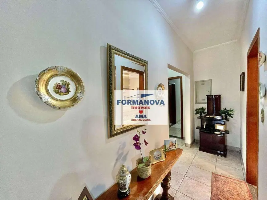 Casa de Condomínio com 3 quartos à venda, 1439m2 em Chácara dos Lagos, Carapicuiba - SP - imagem 8 Foto 8 de Casa de Condomínio com 3 quartos à venda, 1439m2 em Chácara dos Lagos, Carapicuiba - SP