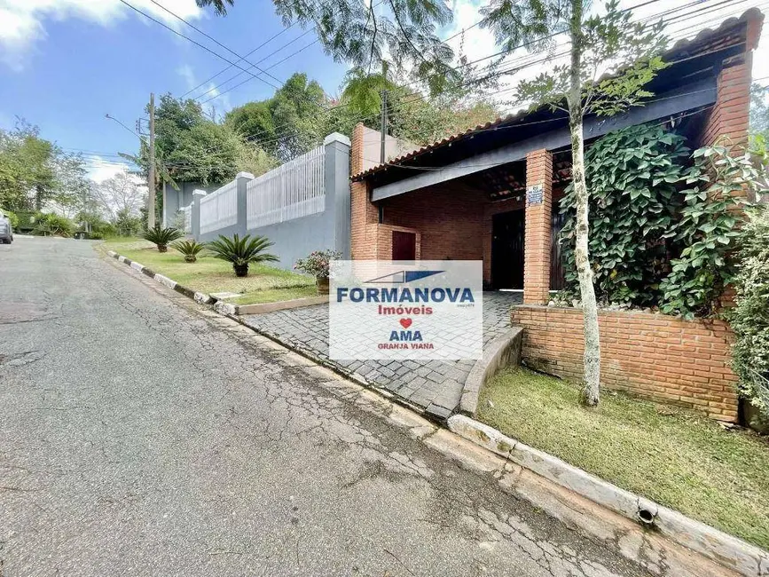 Casa de Condomínio com 3 quartos à venda, 1439m2 em Chácara dos Lagos, Carapicuiba - SP - imagem 3 Foto 3 de Casa de Condomínio com 3 quartos à venda, 1439m2 em Chácara dos Lagos, Carapicuiba - SP