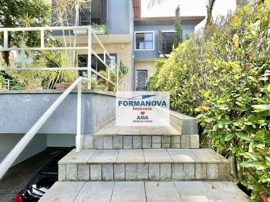 Casa de Condomínio com 4 quartos à venda, 1000m2 em Residencial Euroville, Carapicuiba - SP - imagem 7 Foto 7 de Casa de Condomínio com 4 quartos à venda, 1000m2 em Residencial Euroville, Carapicuiba - SP