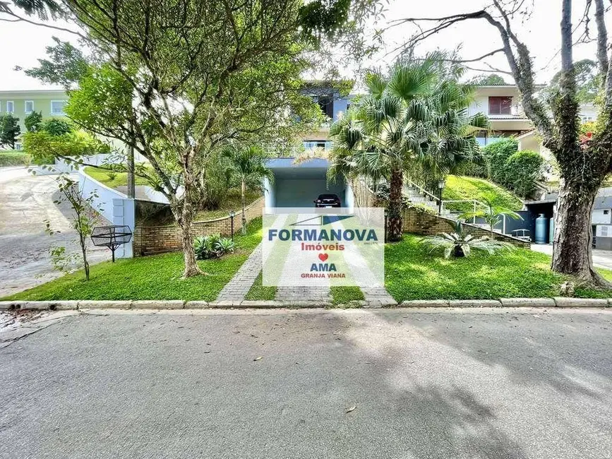 Casa de Condomínio com 4 quartos à venda, 1000m2 em Residencial Euroville, Carapicuiba - SP - imagem 4 Foto 4 de Casa de Condomínio com 4 quartos à venda, 1000m2 em Residencial Euroville, Carapicuiba - SP