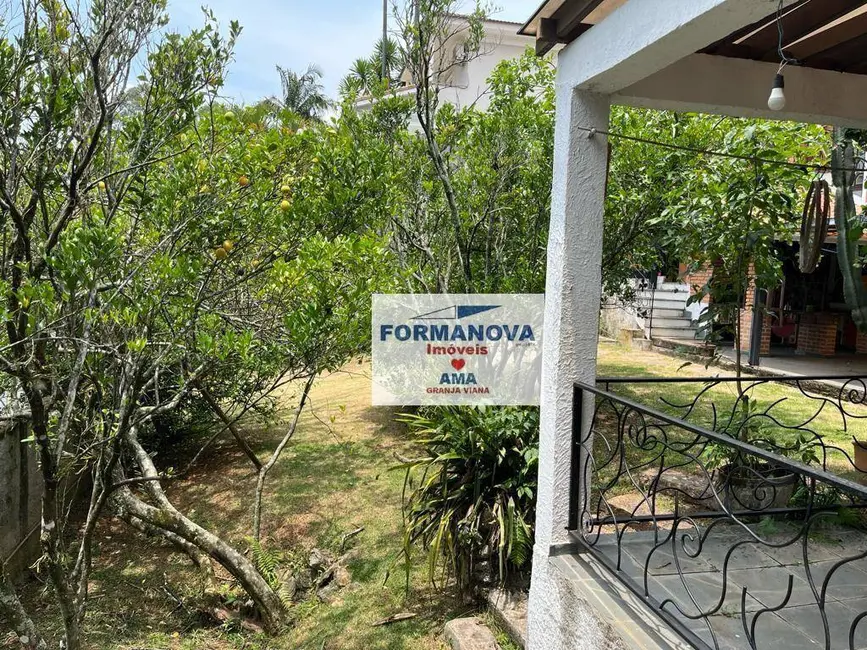 Casa de Condomínio com 4 quartos à venda, 750m2 em São Paulo II, Cotia - SP - imagem 4 Foto 4 de Casa de Condomínio com 4 quartos à venda, 750m2 em São Paulo II, Cotia - SP