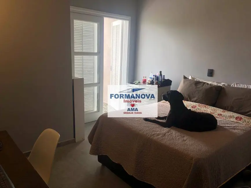 Casa de Condomínio com 3 quartos à venda e para alugar, 135m2 em Parque Rincão, Cotia - SP - imagem 9 Foto 9 de Casa de Condomínio com 3 quartos à venda e para alugar, 135m2 em Parque Rincão, Cotia - SP