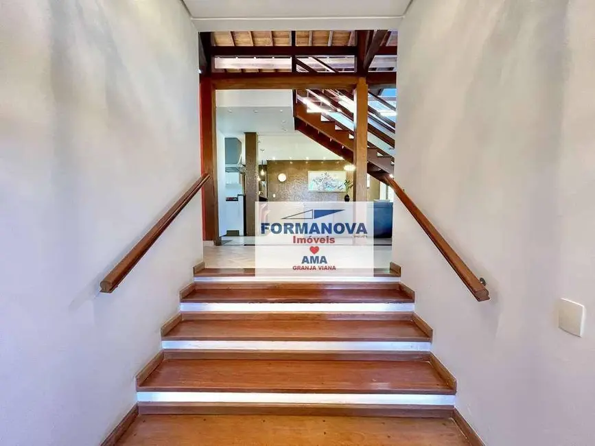 Casa de Condomínio com 5 quartos à venda, 1580m2 em Pousada dos Bandeirantes, Carapicuiba - SP - imagem 7 Foto 7 de Casa de Condomínio com 5 quartos à venda, 1580m2 em Pousada dos Bandeirantes, Carapicuiba - SP