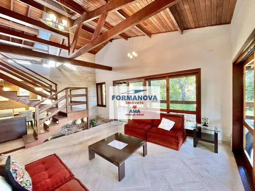 Casa de Condomínio com 5 quartos à venda, 1580m2 em Pousada dos Bandeirantes, Carapicuiba - SP - imagem 9 Foto 9 de Casa de Condomínio com 5 quartos à venda, 1580m2 em Pousada dos Bandeirantes, Carapicuiba - SP