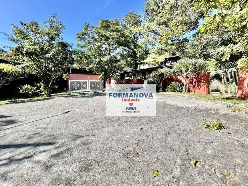 Casa de Condomínio com 5 quartos à venda, 1580m2 em Pousada dos Bandeirantes, Carapicuiba - SP - imagem 3 Foto 3 de Casa de Condomínio com 5 quartos à venda, 1580m2 em Pousada dos Bandeirantes, Carapicuiba - SP