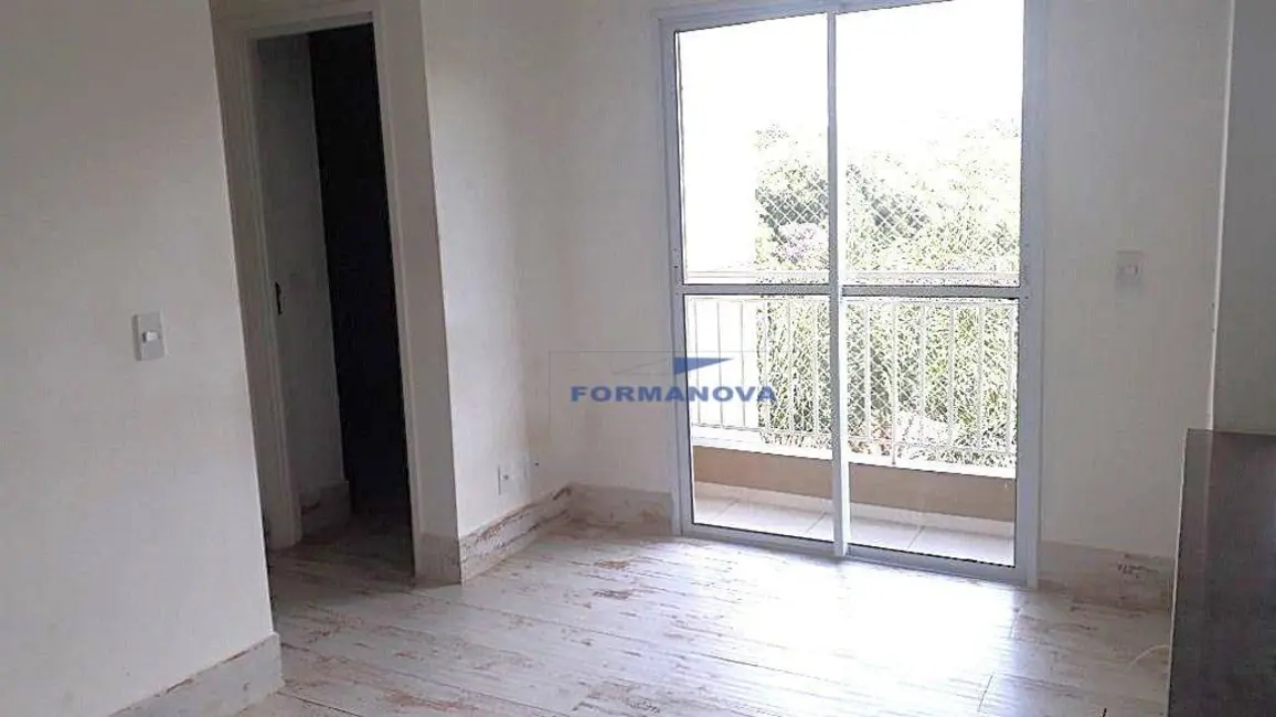 Foto 1 de Apartamento com 2 quartos para alugar, 50m2 em Jardim Marilu, Carapicuiba - SP