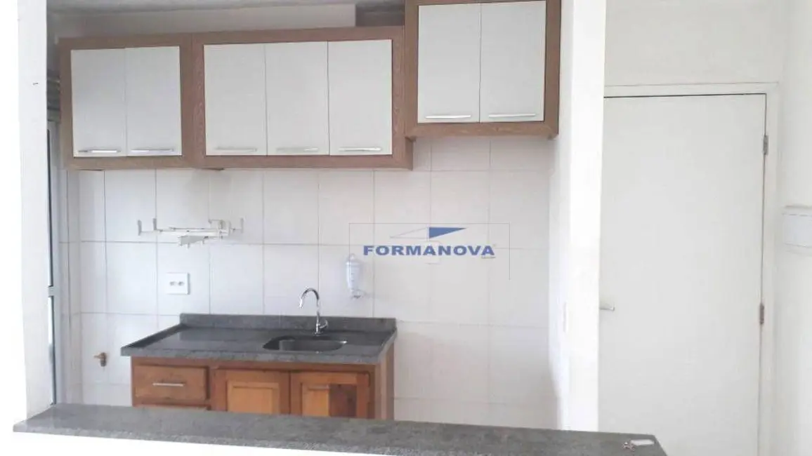 Foto 5 de Apartamento com 2 quartos para alugar, 50m2 em Jardim Marilu, Carapicuiba - SP