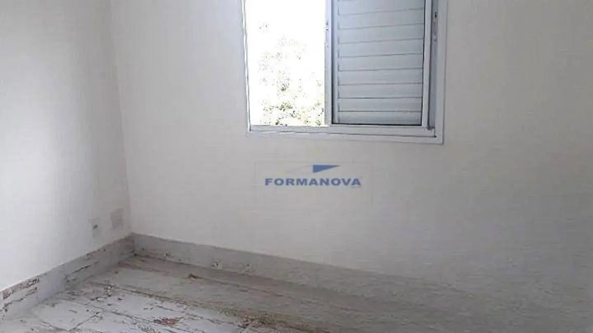 Foto 9 de Apartamento com 2 quartos para alugar, 50m2 em Jardim Marilu, Carapicuiba - SP