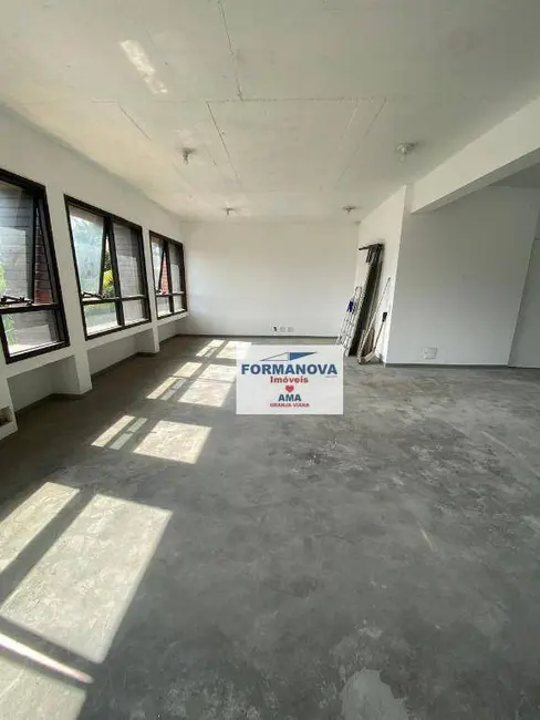 Foto 2 de Sala Comercial para alugar, 89m2 em Jardim Lambreta, Cotia - SP