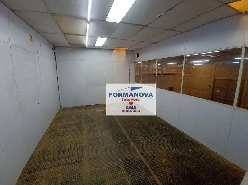 Foto 8 de Armazém / Galpão à venda, 2000m2 em Jardim Barbacena, Cotia - SP