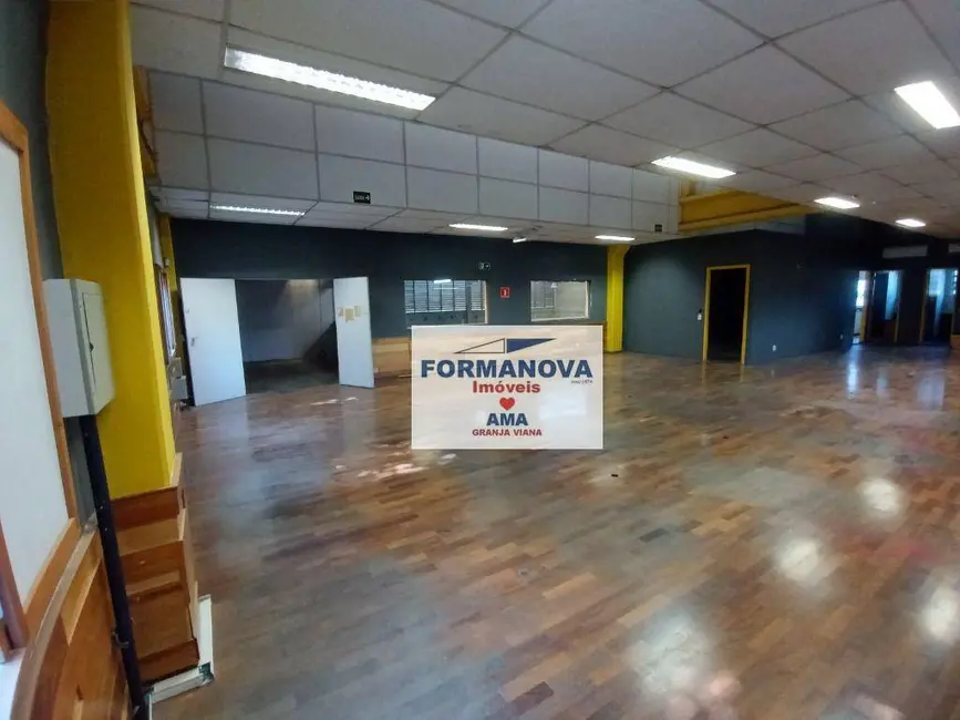 Foto 2 de Armazém / Galpão à venda, 2000m2 em Jardim Barbacena, Cotia - SP