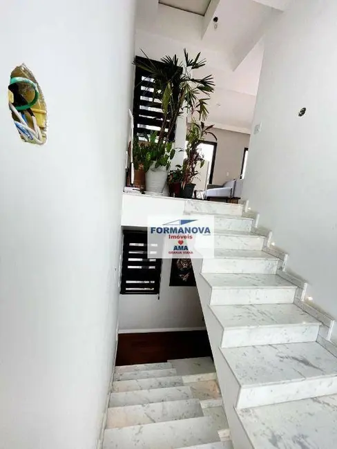 Casa de Condomínio com 3 quartos à venda, 151m2 em Parque Rincão, Cotia - SP - imagem 8 Foto 8 de Casa de Condomínio com 3 quartos à venda, 151m2 em Parque Rincão, Cotia - SP