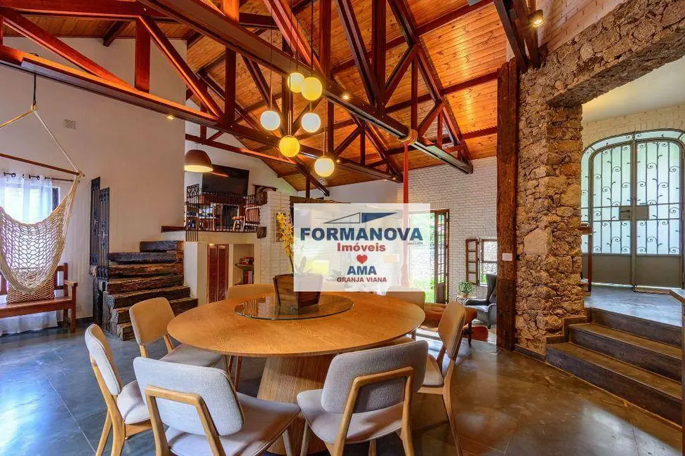 Casa de Condomínio com 4 quartos à venda, 1492m2 em Chácara São João, Carapicuiba - SP - imagem 6 Foto 6 de Casa de Condomínio com 4 quartos à venda, 1492m2 em Chácara São João, Carapicuiba - SP