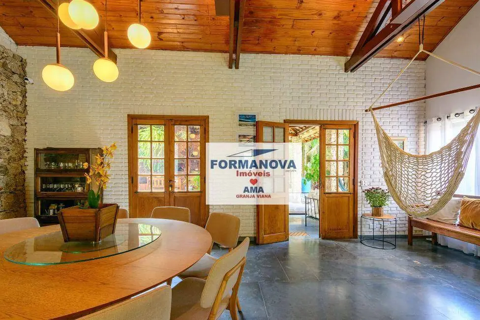 Casa de Condomínio com 4 quartos à venda, 1492m2 em Chácara São João, Carapicuiba - SP - imagem 8 Foto 8 de Casa de Condomínio com 4 quartos à venda, 1492m2 em Chácara São João, Carapicuiba - SP
