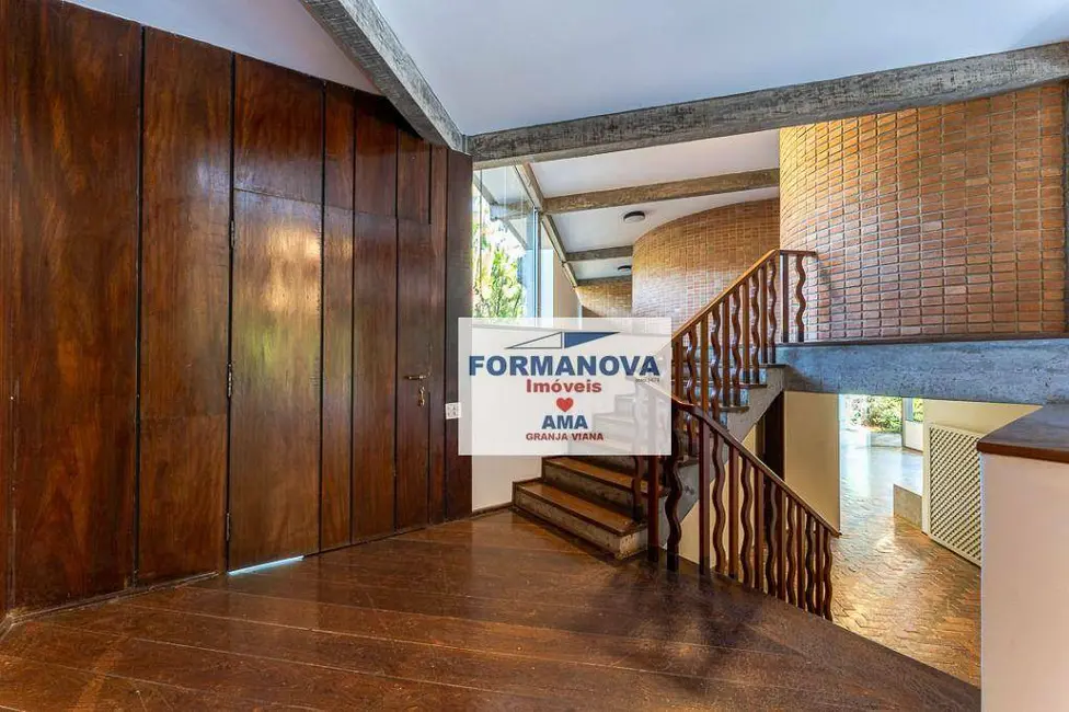 Casa de Condomínio com 5 quartos à venda, 2493m2 em Chácara Granja Velha, Carapicuiba - SP - imagem 5 Foto 5 de Casa de Condomínio com 5 quartos à venda, 2493m2 em Chácara Granja Velha, Carapicuiba - SP