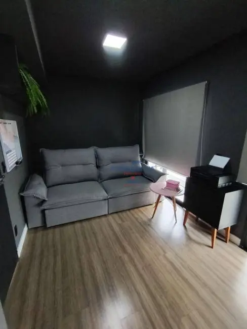 Foto 2 de Casa de Condomínio com 4 quartos para alugar, 275m2 em Parque Rincão, Cotia - SP