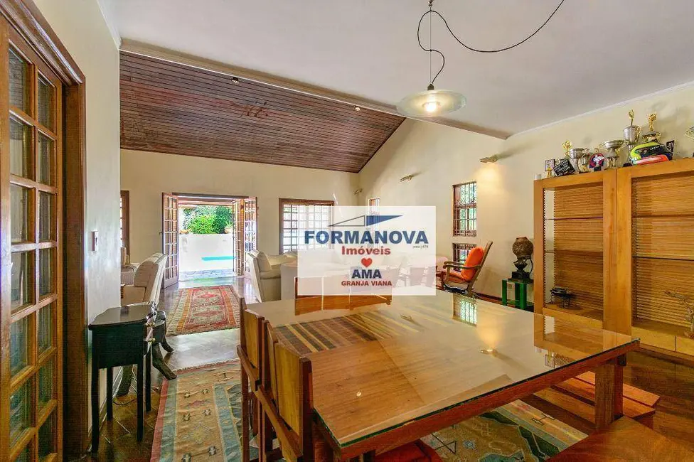 Foto 9 de Casa de Condomínio com 3 quartos à venda, 1000m2 em Granja Caiapiá, Cotia - SP