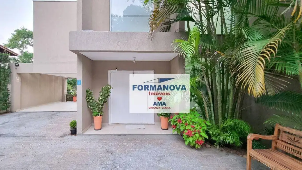 Foto 5 de Casa de Condomínio com 3 quartos à venda, 1430m2 em Parque Dom Henrique, Cotia - SP