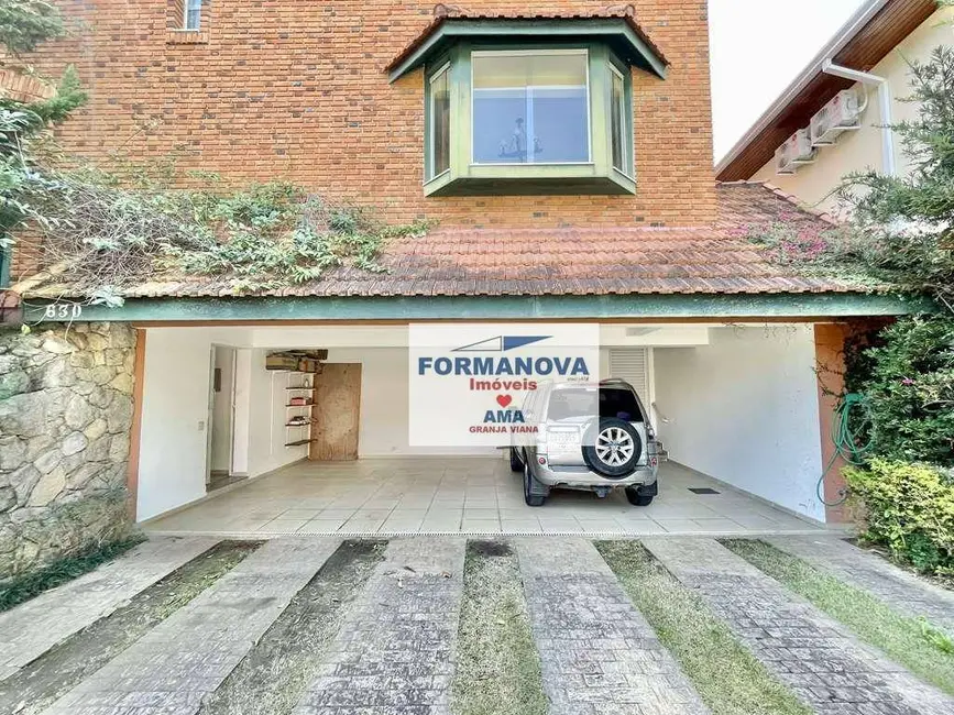 Casa de Condomínio com 4 quartos à venda, 383m2 em São Paulo II, Cotia - SP - imagem 4 Foto 4 de Casa de Condomínio com 4 quartos à venda, 383m2 em São Paulo II, Cotia - SP