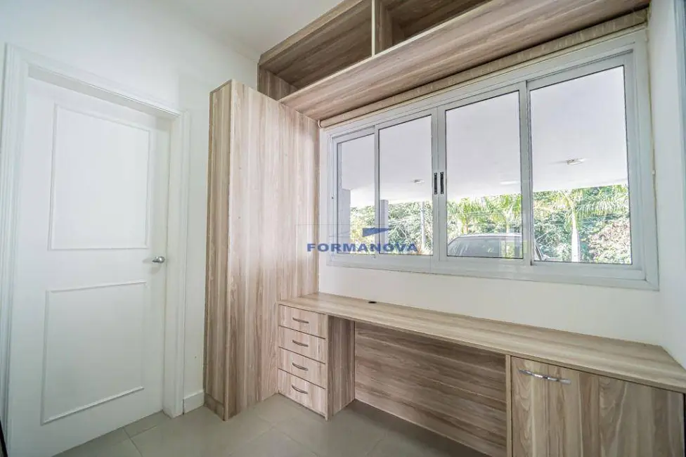 Foto 9 de Casa de Condomínio com 4 quartos para alugar, 512m2 em Pitas, Cotia - SP