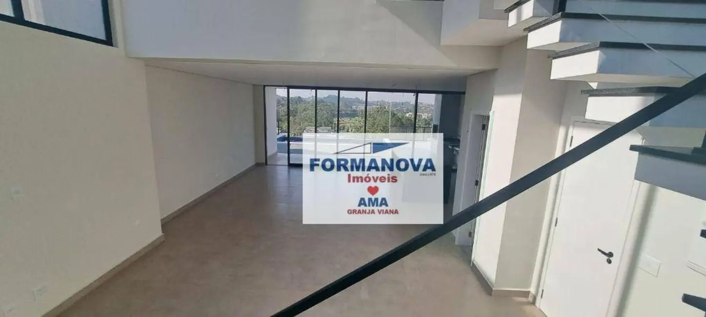 Casa de Condomínio com 3 quartos à venda, 500m2 em Quinta dos Angicos, Cotia - SP - imagem 8 Foto 8 de Casa de Condomínio com 3 quartos à venda, 500m2 em Quinta dos Angicos, Cotia - SP